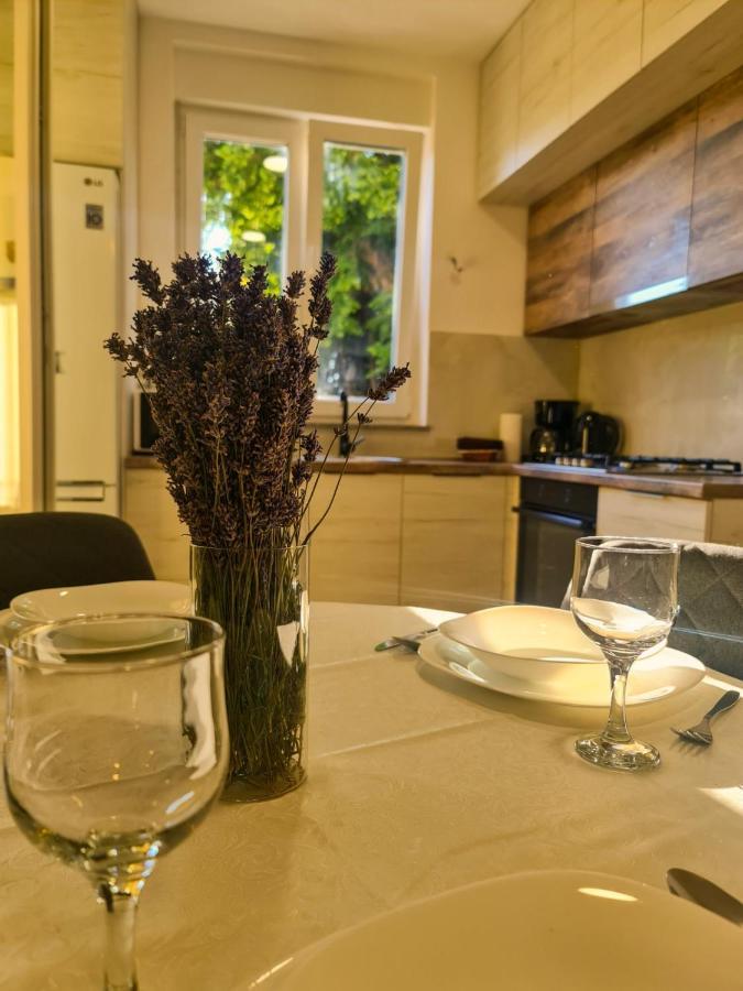 Leon Apartment Сен Екстериор снимка