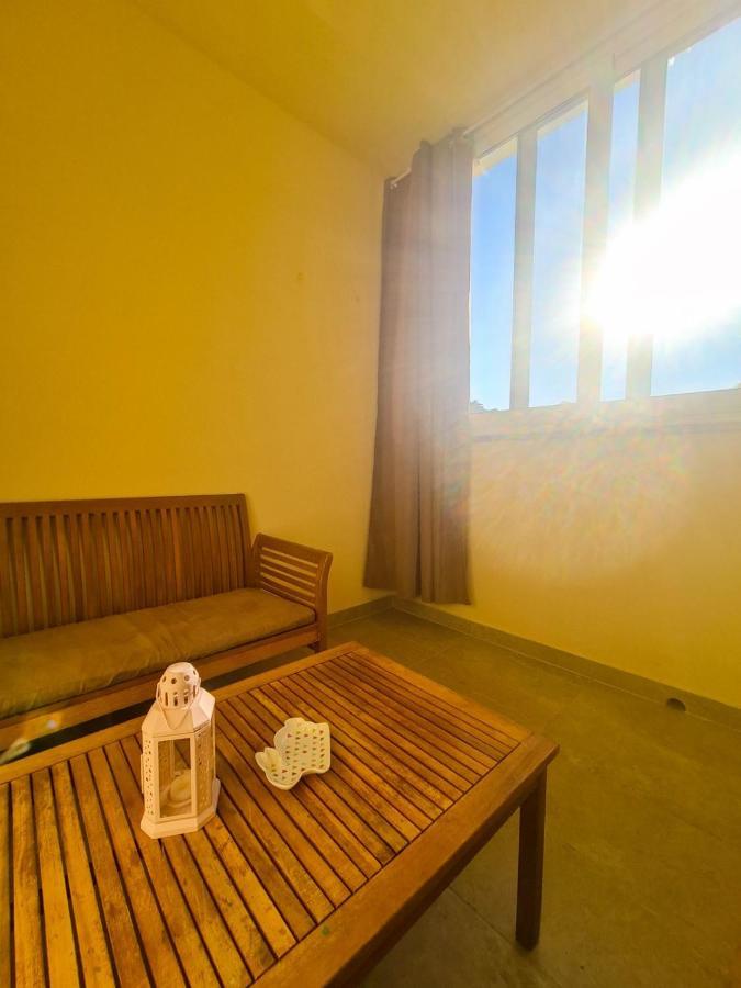 Leon Apartment Сен Екстериор снимка